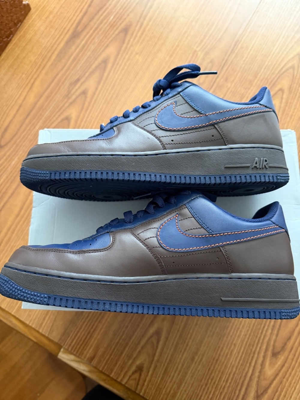 Vintage Nike Air Force 1 Low - Picture 5 of 10